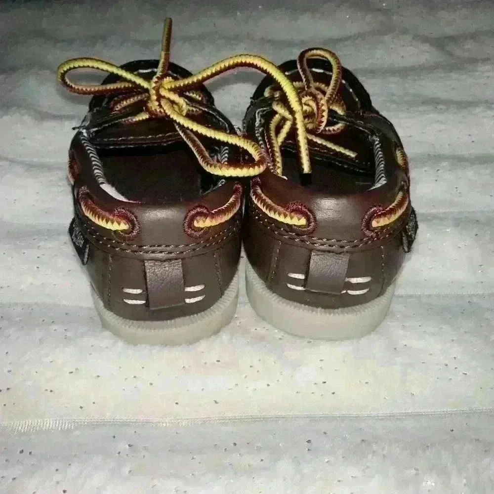 OSHKOSH Alex brown shoe / infant boys size 5